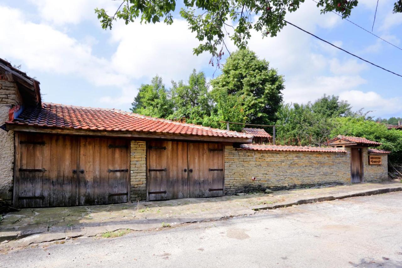 Villa Хаджикольовата Къща Medven Exterior foto
